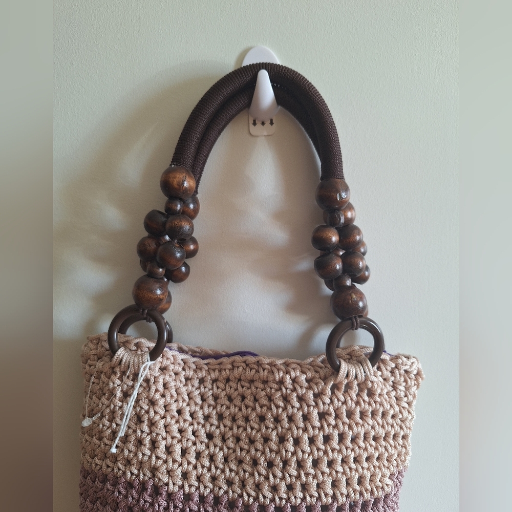 Elegant Crochet Shoulder Bag in Purple and Tan - Picture 2 of 9